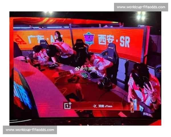 LPL夏季赛名单：一场视觉盛宴，更是一场智慧的较量！